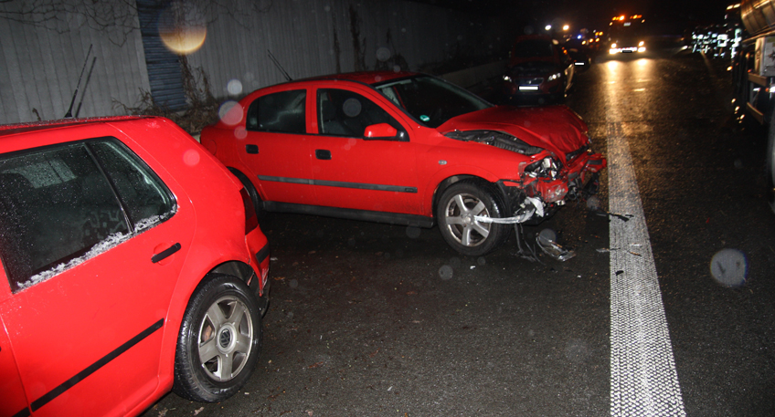 20170108 hallo minden unfaelle a30 glatteis.jpg