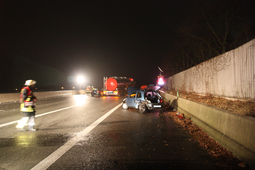 20170108 hallo minden unfaelle a30 glatteis.jpg