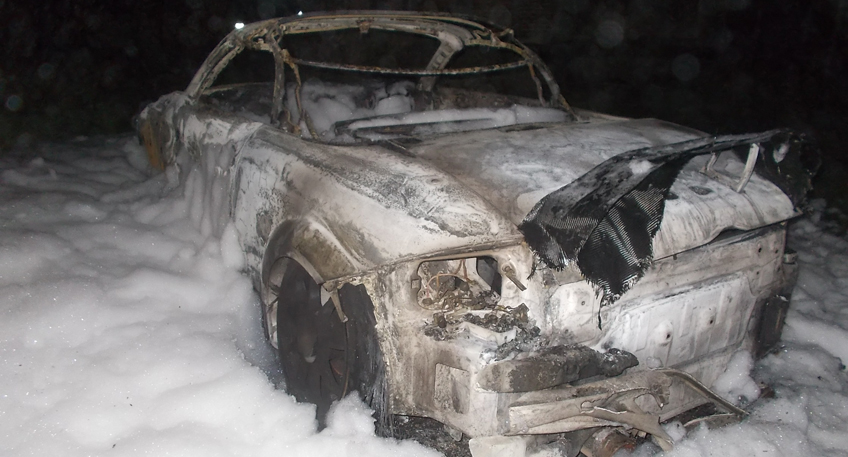 20170112 hallo minden petershagen audi brennt ab.jpg