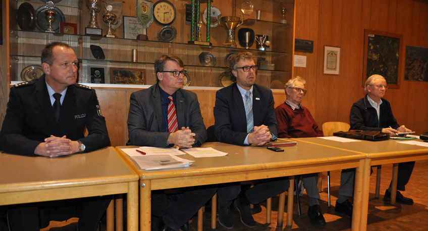 Stadt trifft Vorbereitungen f&uuml;r Wohnanlage &ndash; Unterkunft f&uuml;r Gefl&uuml;chtete