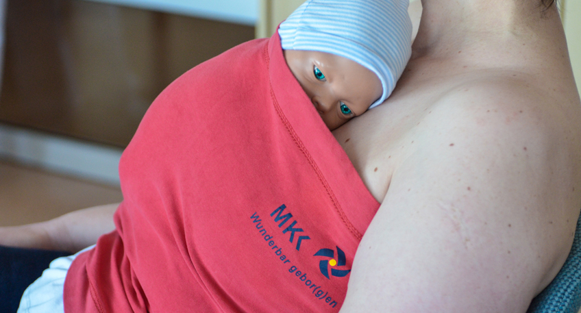 Bonding - Klinik bietet neue Methode beim Kaiserschnitt an