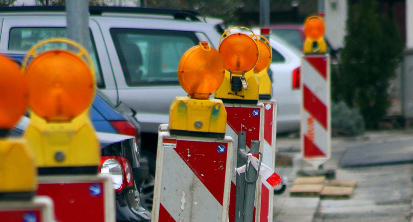 Bauarbeiten in der Tonhallenstra&szlig;e - Parkplatz gesperrt