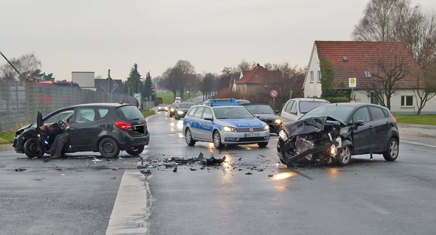 20170311-hallo-minden-unfall-hahlen