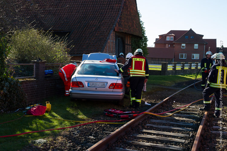 20170327 hallo minden unfall wuelpke 00