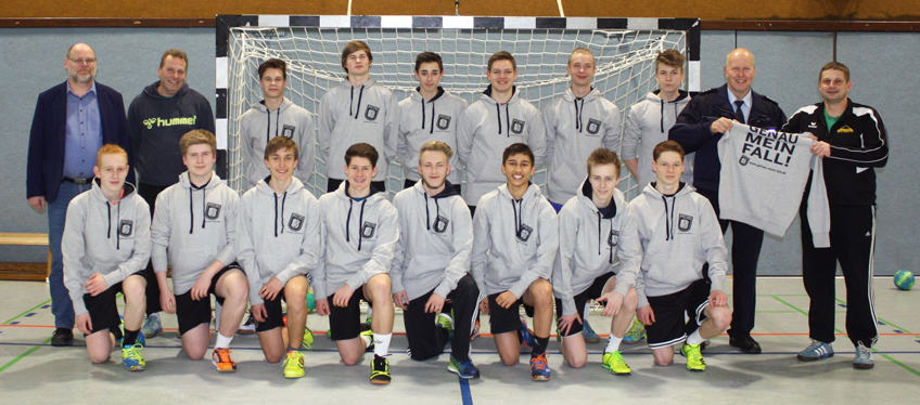 Jugendhandballteam wirbt f&uuml;r Polizeiberuf
