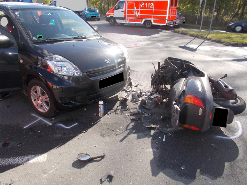 20170427-hallo-minden-unfall-mit-roller