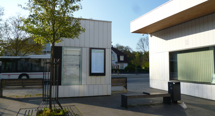 Digitale Fahrplananzeige am ZOB und am Bahnhof installiert