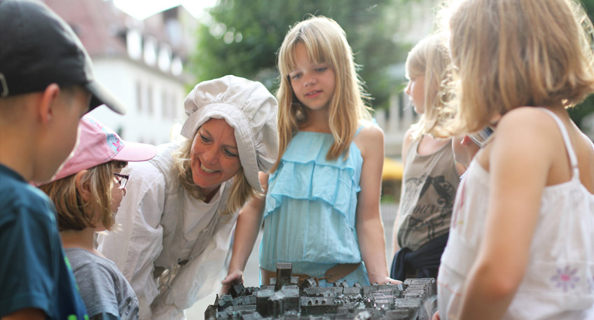 20170601-hallo-minden-marktfrau-kinderfuehrung
