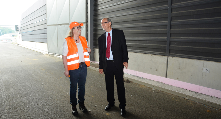 B&uuml;rgermeister Pinon aus Fismes besucht Nordumgehungsbaustelle