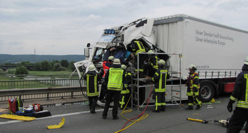 Schwerer Unfall sorgte für Vollsperrung der A 2