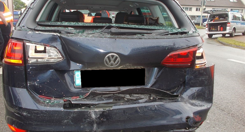 Zwei Verletzte nach Auffahrunfall