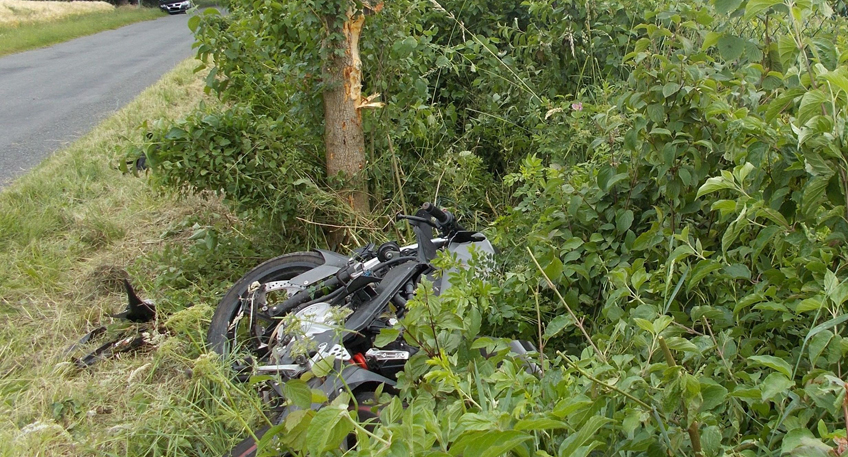 17-j&auml;hriger Motorradfahrer schwer verletzt