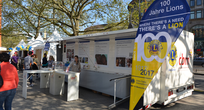'Fühle Blindheit – schenke Sehen!': Lions-Erlebnis-Mobil 'Fühle Blindheit – schenke Sehen!': Lions-Erlebnis-Mobil