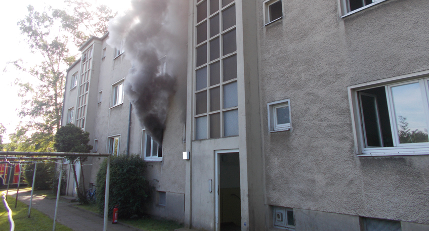 Wohnungsbrand in Dankersen - Drei Leichtverletzte Wohnungsbrand in Dankersen - Drei Leichtverletzte