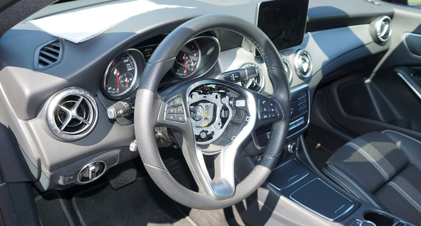 40 Fahrzeuge bei Mercedes-Autohaus aufgebrochen 40 Fahrzeuge bei Mercedes-Autohaus aufgebrochen