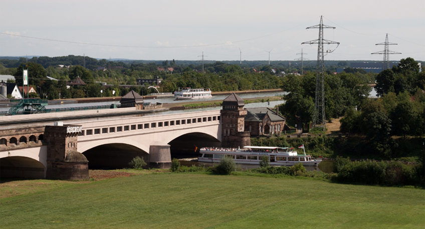 Themenfu?hrung am Wasserstraßenkreuz Themenfu?hrung am Wasserstraßenkreuz