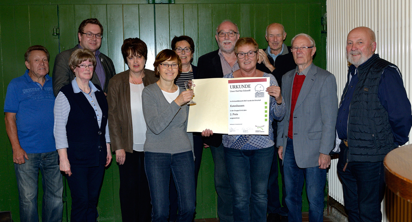 Kutenhausen erreicht zweiten Platz bei 'Unser Dorf hat Zukunft' Kutenhausen erreicht zweiten Platz bei 'Unser Dorf hat Zukunft'