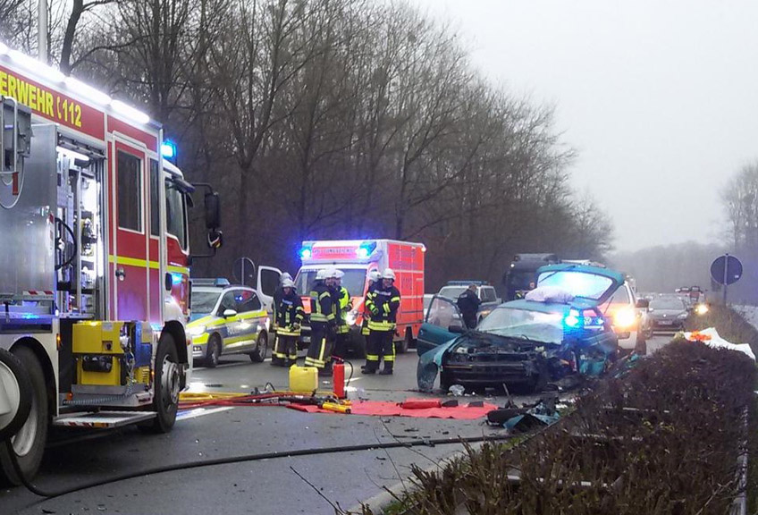 20171222-hallo-minden-schwerer-unfall-geisterfahrer