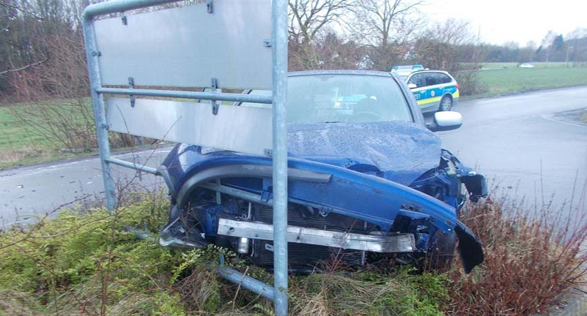 20180202 hallo minden unfall lkw auto