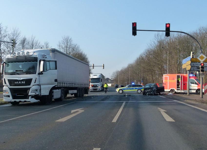 20180221 hallo minden unfall b 482 00.jpg