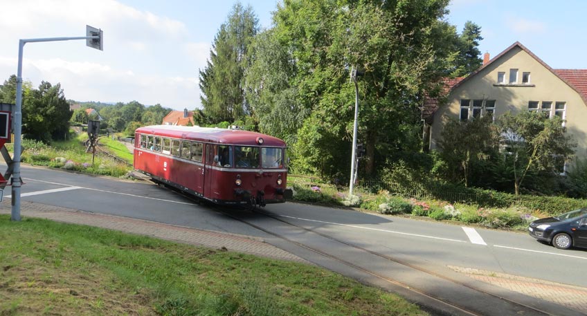 Industriekultur entdecken - Schienenbus auf Zeitreise