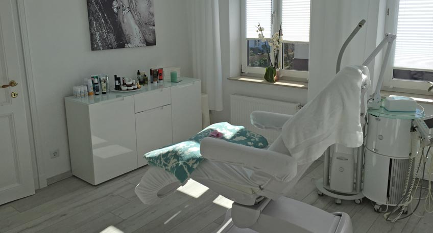 Rundum schön – Kosmetik-Studio 'Haarpoint' verleiht Schönheit