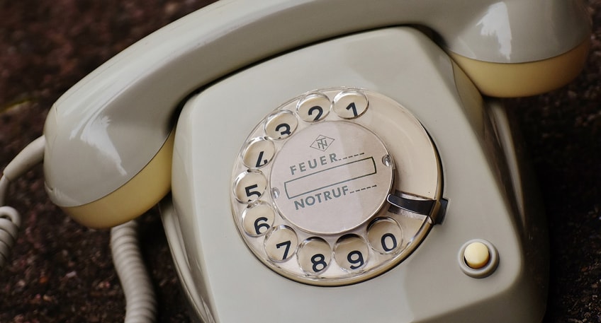 Trickbetrug durch Anrufe von falschen Polizisten