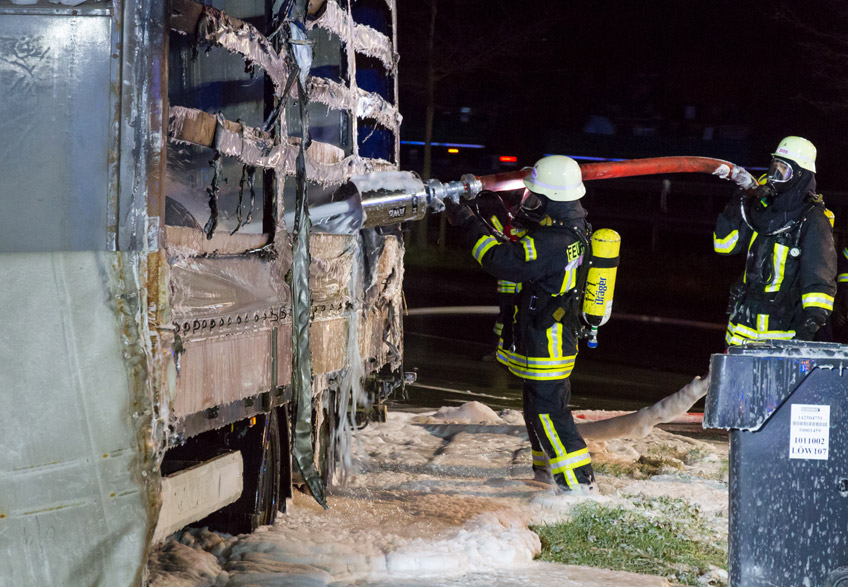 20180403-hallo-minden-lkw-brand-a2-porta
