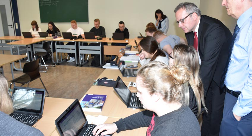 Digitale Pionierarbeit am Freiherr-vom-Stein-Berufskolleg