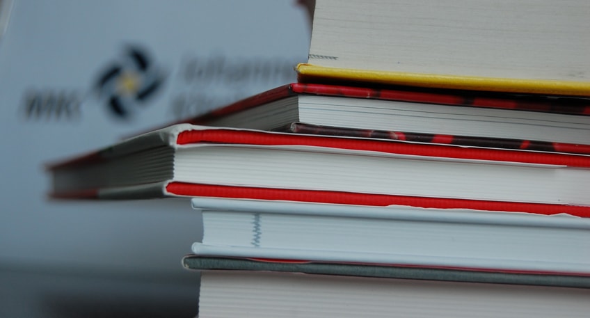 Bücherflohmarkt im Johannes Wesling Klinikum