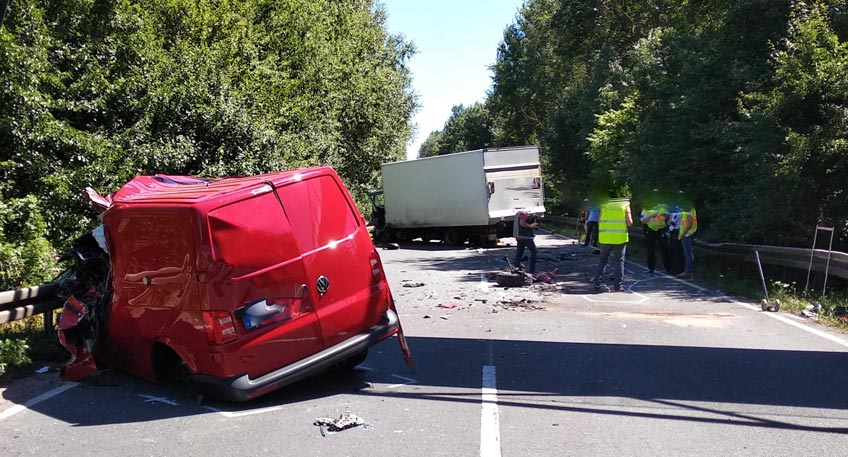 Tödlicher Verkehrsunfall auf B 83