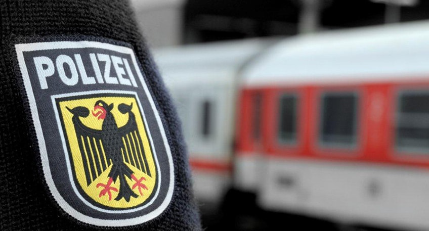 Festnahme: Zugbegleiterin verbal bedroht