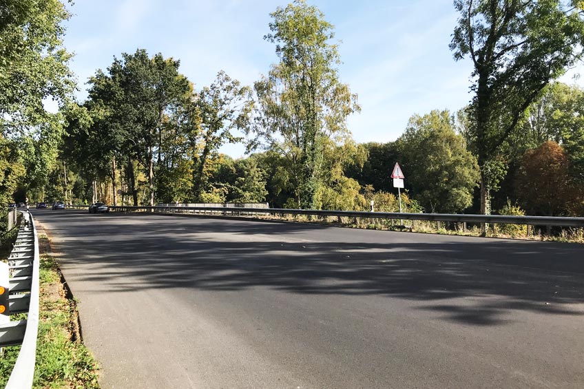 20181023 hallo minden todtenhausen bremer strasse b61 markierungen fehlen warum