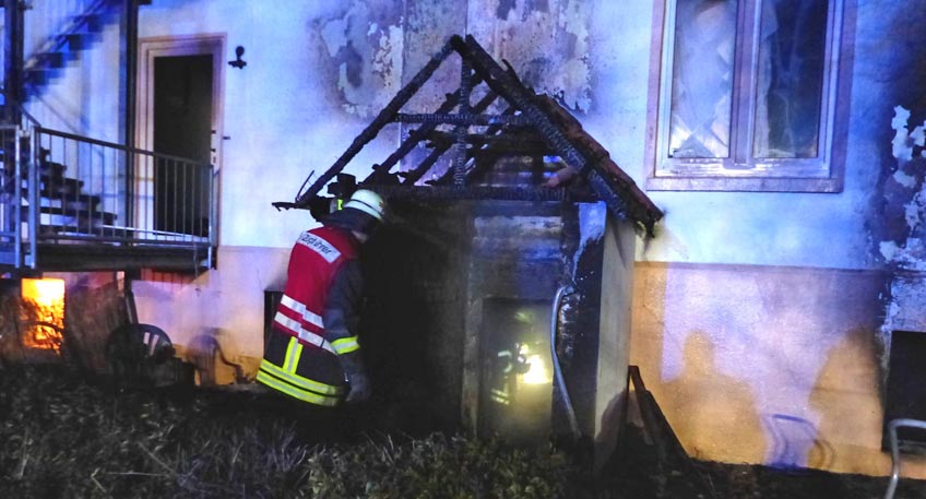 Brand in einem Mehrfamilienhaus in Dankersen