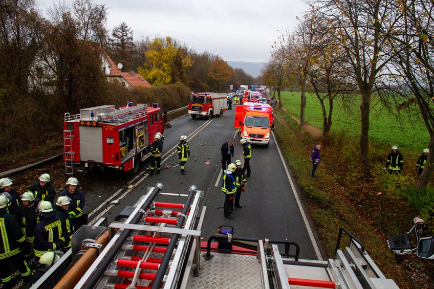 20181126-hallo-minden-unfall-b-482-feuerwehr