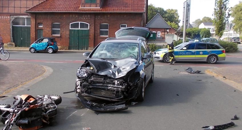 20190708 hallo minden unfall biker hille