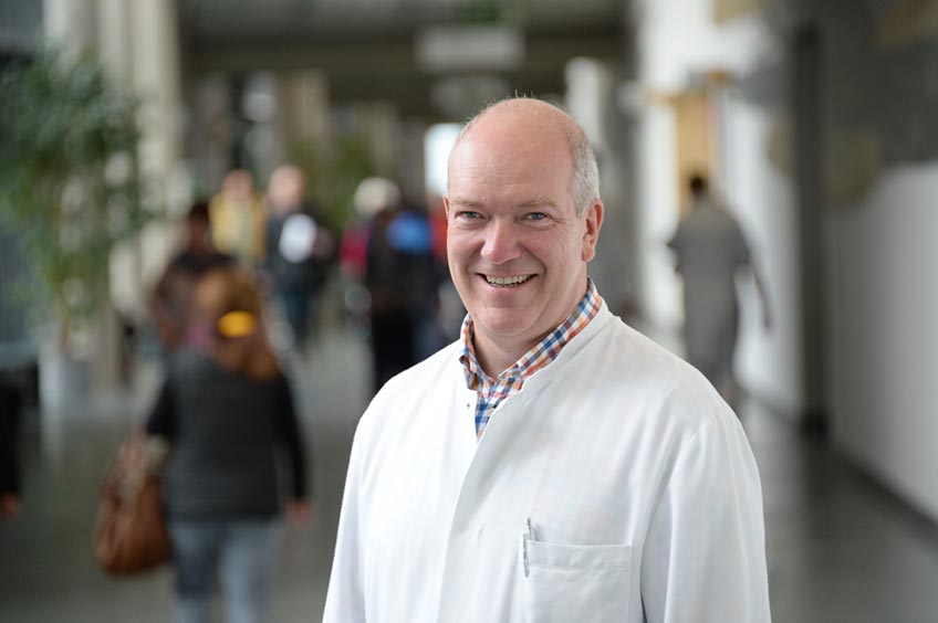 Professor Dr. Schmitz