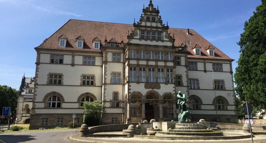 20200219 hallo minden sicherheitsdienst bedrohung stadtverwaltung