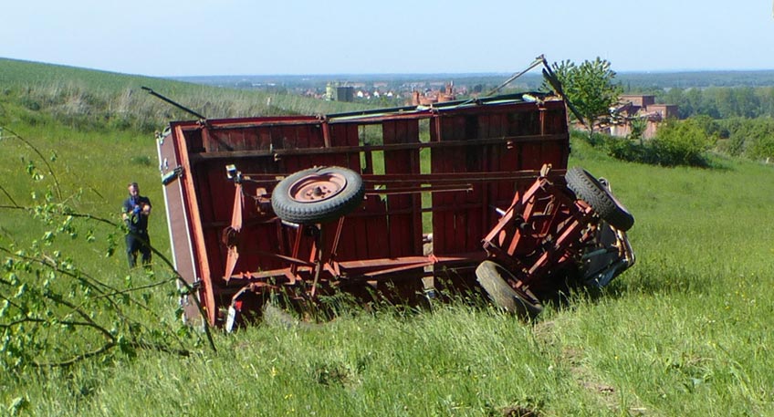 20200508 hallo minden trecker unfall 01