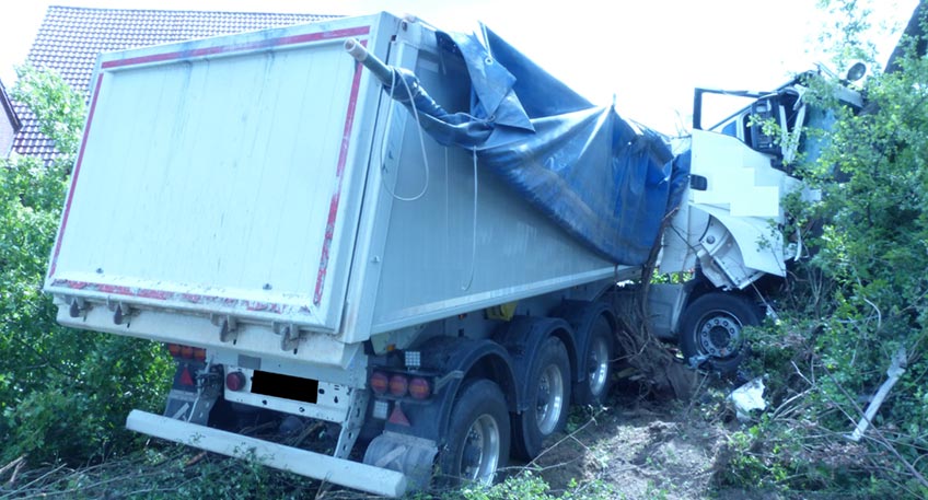 20200609 hallo minden sattelzug unfall petershagen