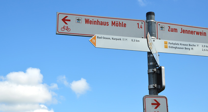 Vom Kaiser-Wilhelm-Denkmal bis nach Osnabrück führt der Wittekindsweg und ist damit ein essentieller Bestandteil der Wanderregion Teutoburger Wald. Bisher kam man erst unmittelbar am Wiehengebirge auf den beliebten Pfad. Das ändert die neue Zuwegung, die vom Inowroclwaw-Platz über den Sielpark und Eidinghausen bis hinauf auf den Kamm führt.