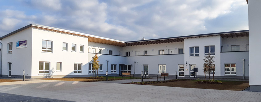 Die Diakonie Stiftung Salem bietet ab sofort Besichtigungstermine f&uuml;r die neuen ambulant betreuten Wohngemeinschaften in Minden D&uuml;tzen an. Interessierte k&ouml;nnen sich vor Ort &uuml;ber das Angebot informieren und die R&auml;umlichkeiten der Wohnanlage kennenlernen.