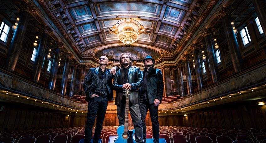 Vom 2. Juli bis zum 25. September l&auml;sst die #Sommerb&uuml;hneBadOeynhausen die Innenstadt und die Kurhausterrassen zum kulturellen Hotspot der Region werden. Die Staatsbad Bad Oeynhausen GmbH stellt nun ihr B&uuml;hnenprogramm f&uuml;r die Veranstaltungen vor dem Kaiserpalais vor.