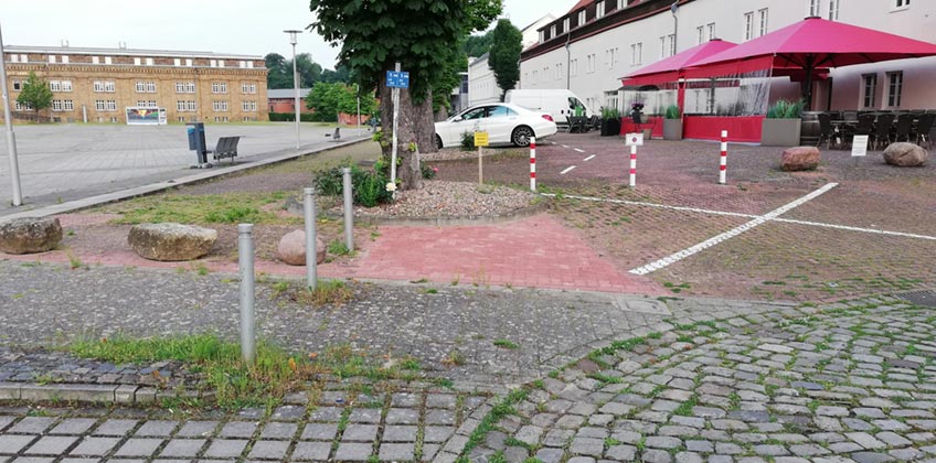 Am Mindener Simeonsplatz wurde in den vergangenen Monaten an insgesamt f&uuml;nf Stellen der Pflasterbelag ausgetauscht