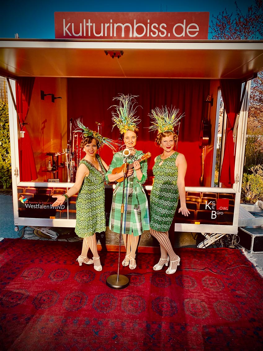 Nach einem erfolgreichen Einstand des Kulturimbisses am Letzen Wochenende geht es diese Woche gleich fulminant weiter. Der Kulturimbiss macht Station am Johanniskirchhof und am kleinen Domhof. 