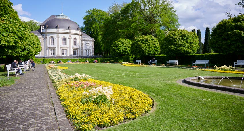 Es kribbelt wieder: Die neue Saison im Theater im Park steht in den Startl&ouml;chern. Die Staatsbad Bad Oeynhausen GmbH stellt nun das Programm f&uuml;r die Monate September und Oktober vor. Los geht es am 12. September mit der Oper Figaro.