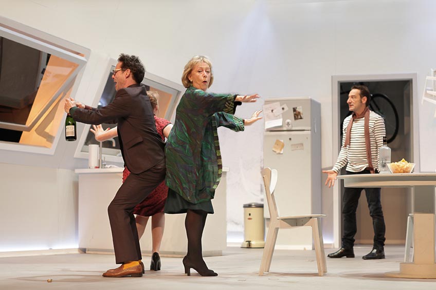 Es kribbelt wieder: Die neue Saison im Theater im Park steht in den Startl&ouml;chern. Die Staatsbad Bad Oeynhausen GmbH stellt nun das Programm f&uuml;r die Monate September und Oktober vor. Los geht es am 12. September mit der Oper Figaro.