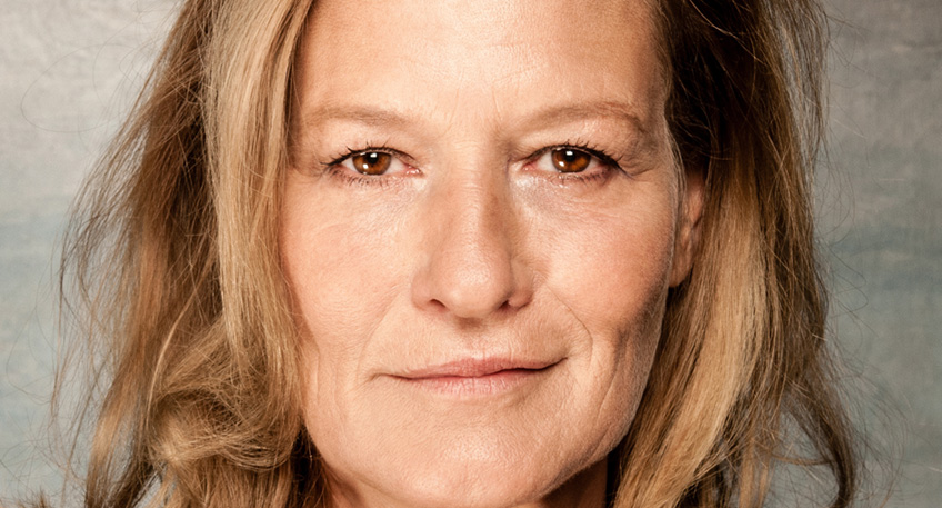 Die aus Film und Fernsehen bekannte Schauspielerin Suzanne von Borsody leiht der großen mexikanischen Künstlerin für einen Abend ihre Stimme und lässt sie in einer Lesung am Donnerstag, 25. November, um 19.30 Uhr im Theater im Park zu Wort kommen.