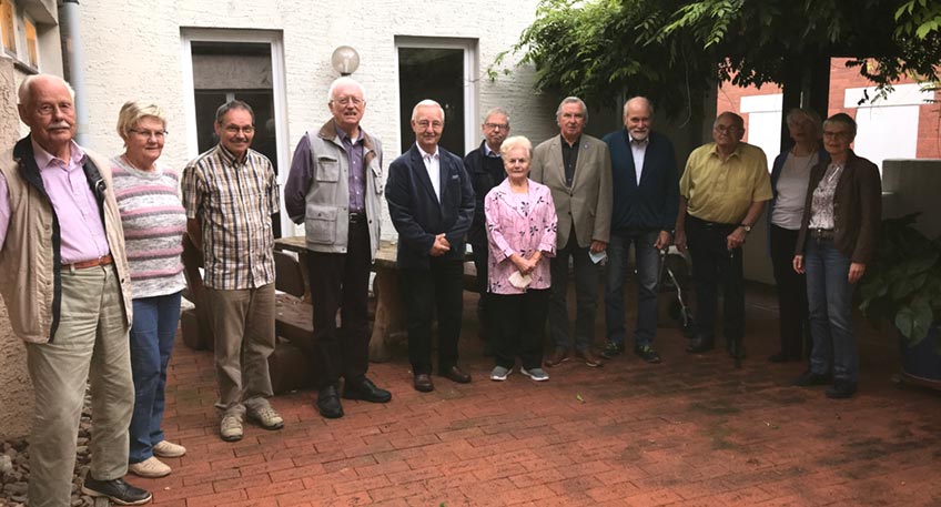 Viel Lob und Dank gab es jetzt f&uuml;r das ehrenamtliche Engagement von B&uuml;rgerinnen und B&uuml;rgern im Seniorenbeirat. Hier hatte es einen Wechsel in der Zusammensetzung des Gremiums seit der letzten Wahl im Fr&uuml;hjahr 2021 gegeben. 