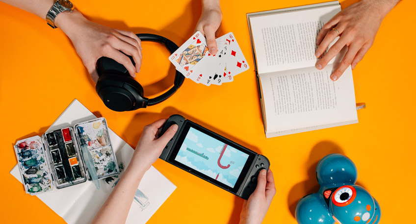 Am 30. Januar wird es musikalisch bei &bdquo;Sonntags in die Bibliothek&ldquo;. Die Musikp&auml;dagogin Maike Niemeier nimmt Kinder ab vier Jahren mit auf eine musikalische Reise, begleitet von einer abenteuerlustigen Crew rund um K&auml;pt&rsquo;n Portcrash&reg;. 